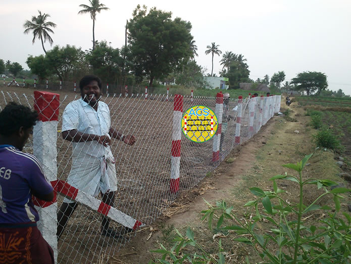 barbed wire fencing